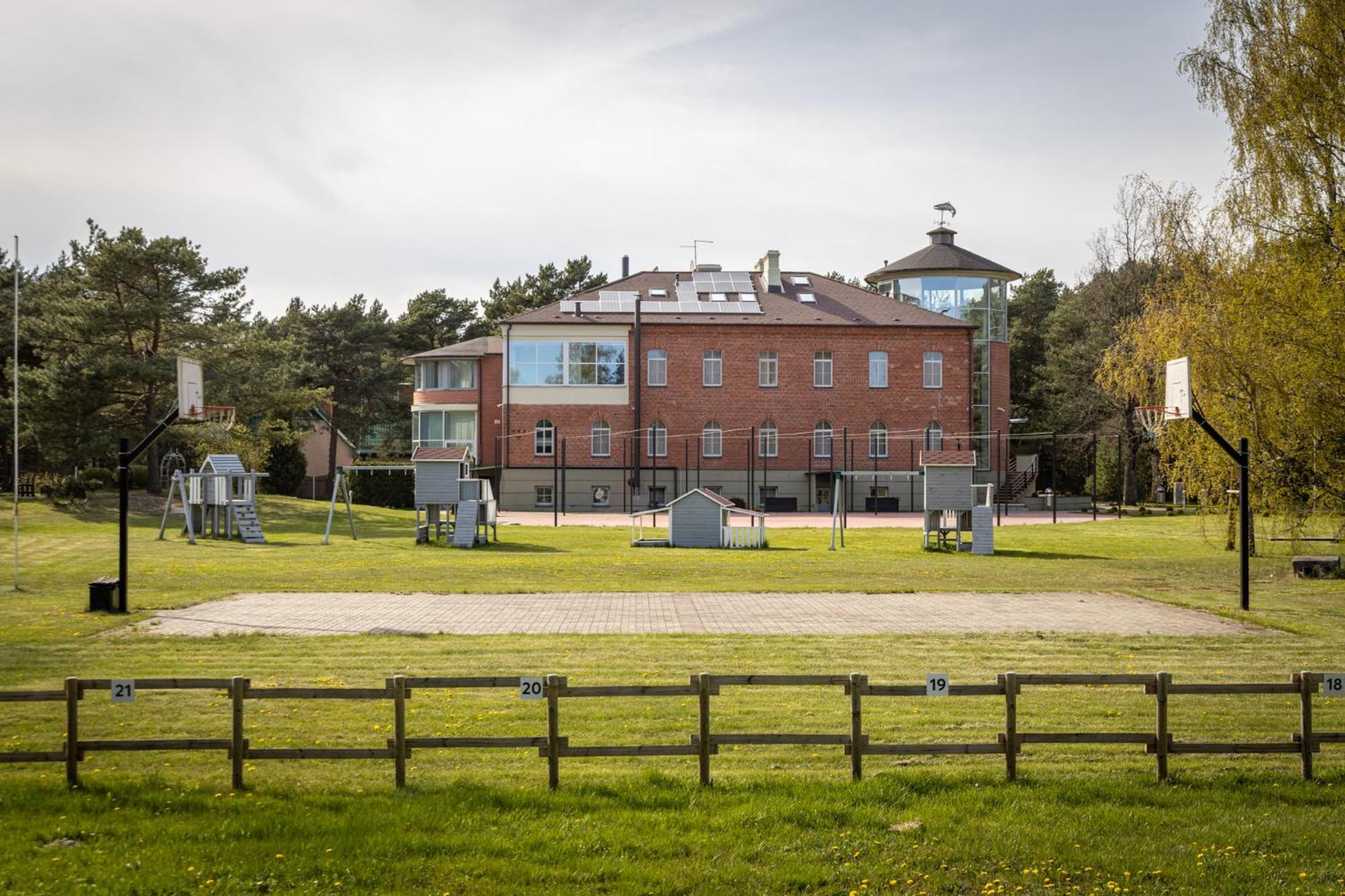 Roze Village Jurnieka Ligzda Pērkone Exteriér fotografie